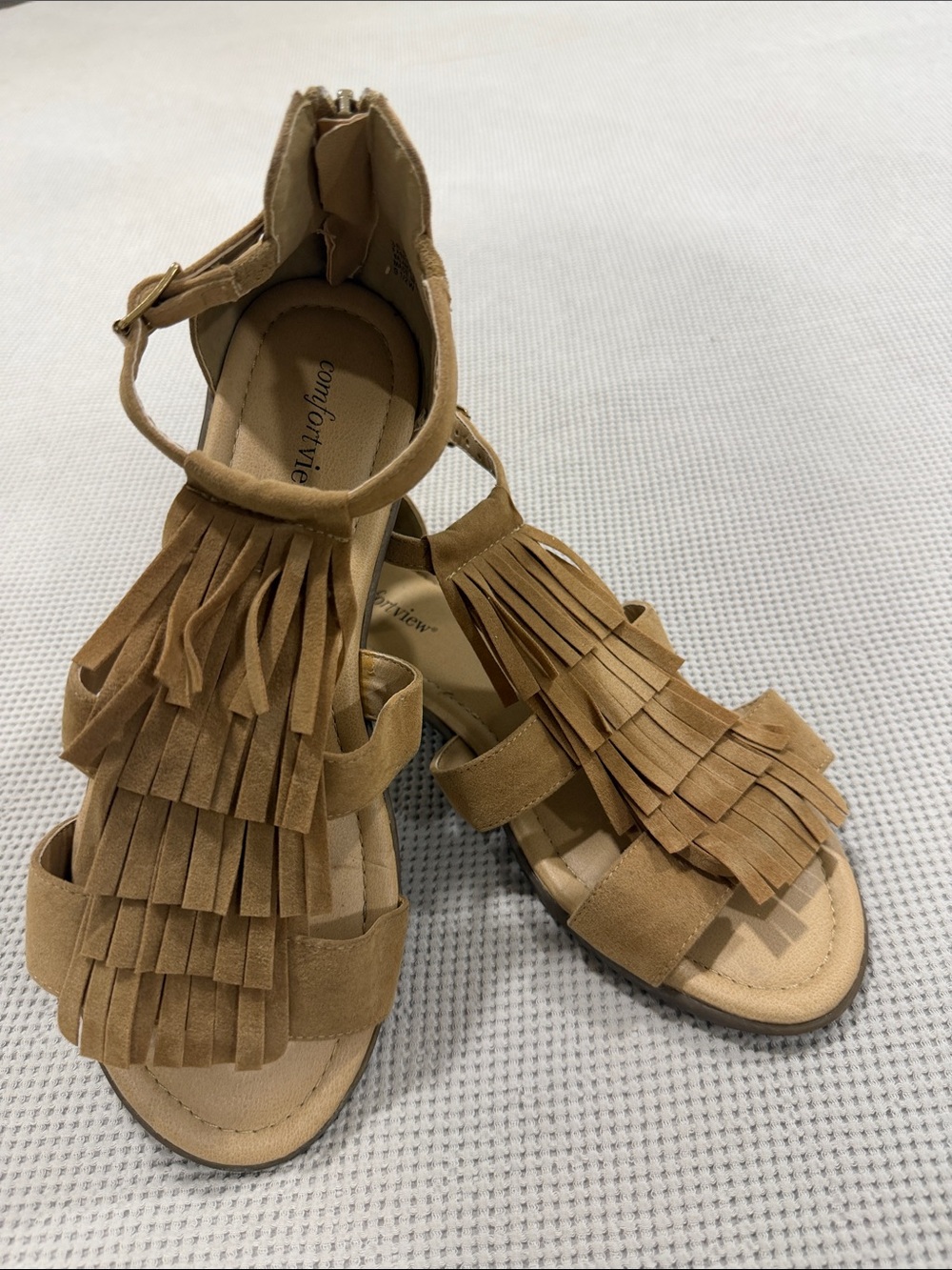 comfortview Girls' Tan Fringe Ankle Strap Sandals